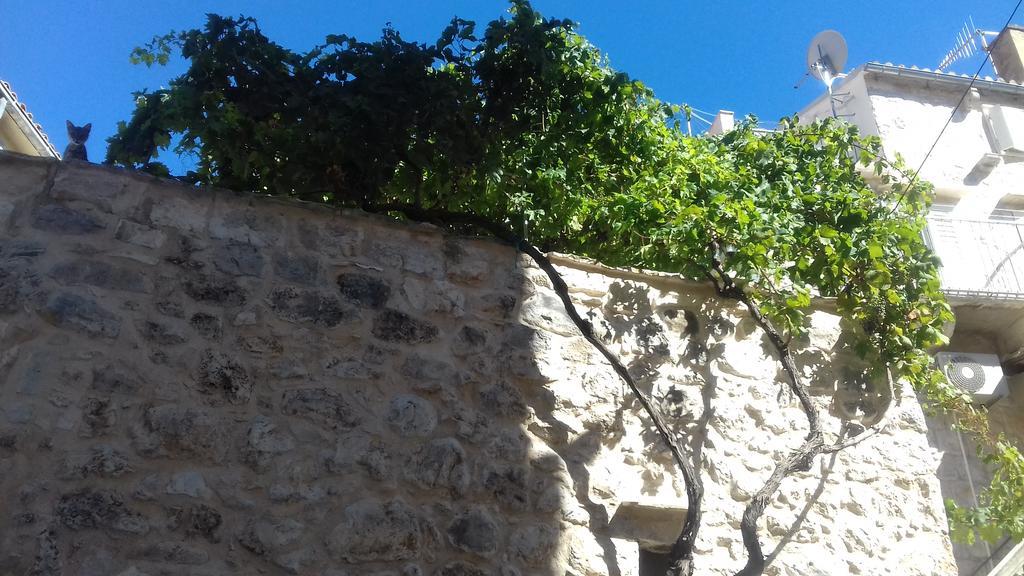 Apartments Donika Komiža المظهر الخارجي الصورة