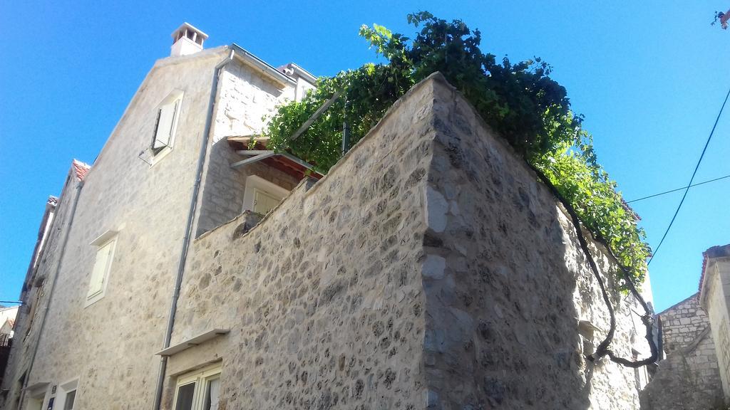 Apartments Donika Komiža المظهر الخارجي الصورة